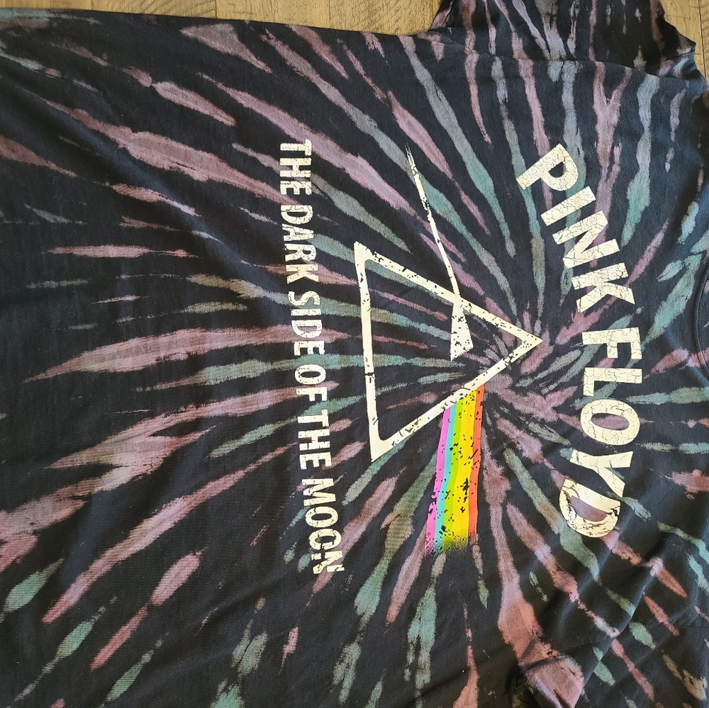 Pink floyd tee